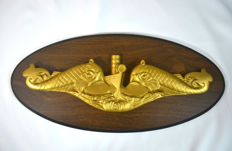 USN SUBMARINE DOLPHIN (GOLD)